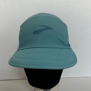 Brooks lightweight Packable hat